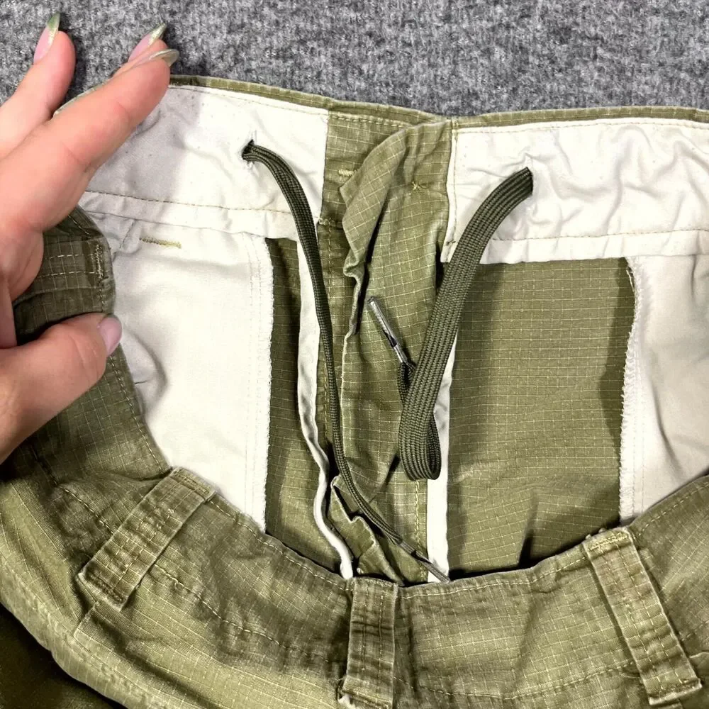 Nike SB Kearny Cargo Pants Olive Green Rip Stop Loose Fit Size 30 M A: 28x29